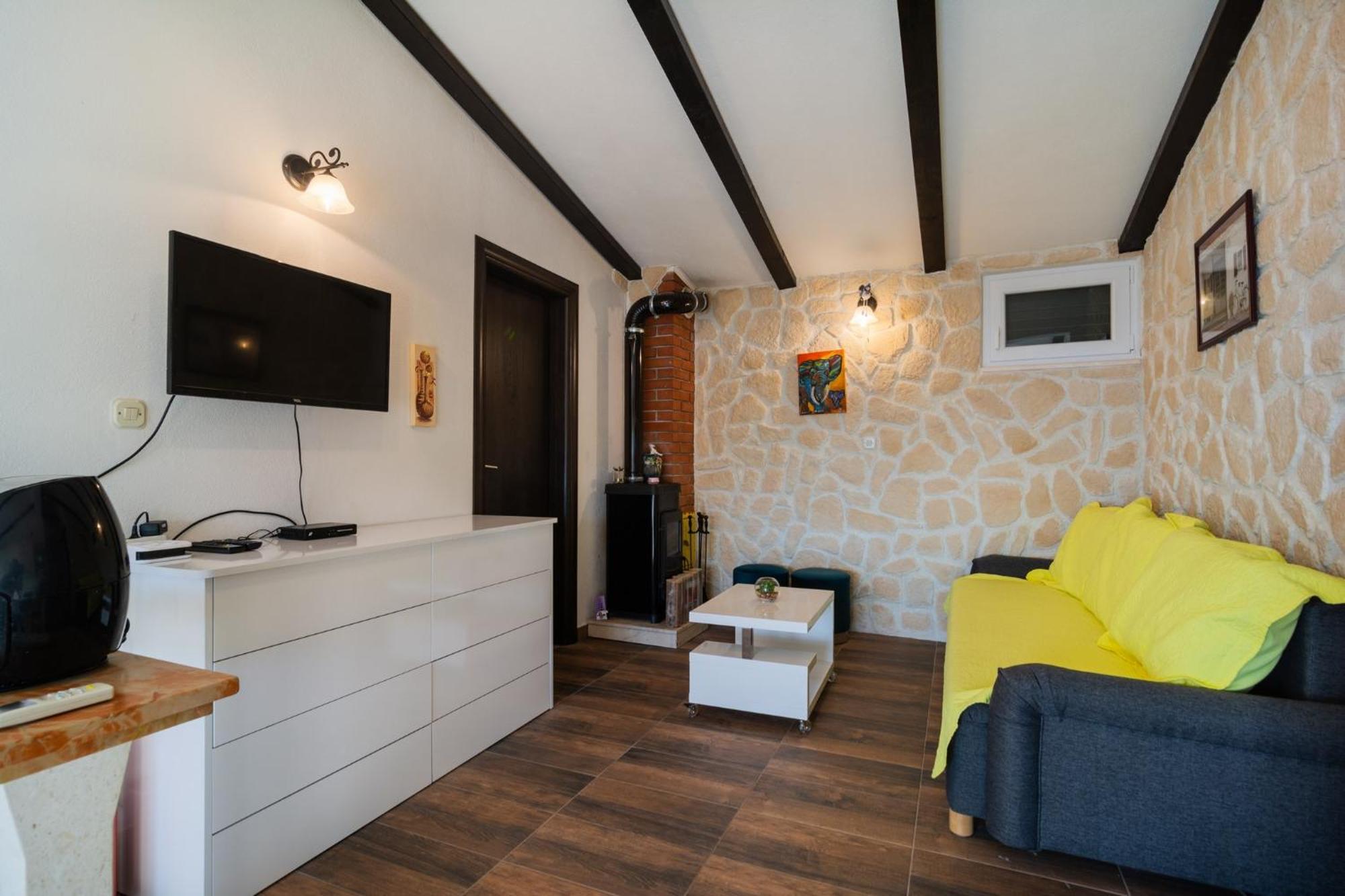 Villa Kuca Za Odmor R&A Podstrana Exterior foto